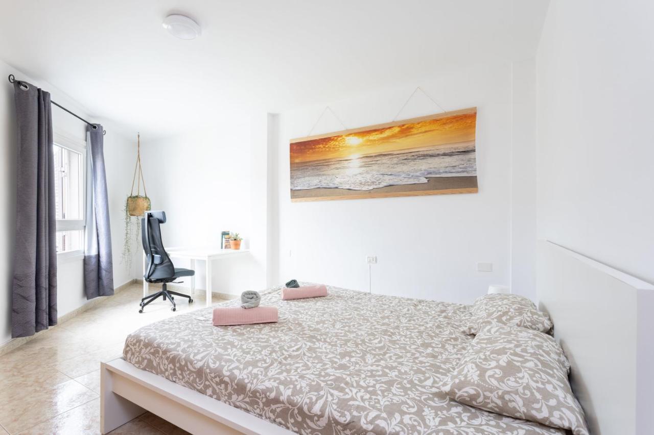 136 Alcala Holiday Home By Sunkeyrents Extérieur photo