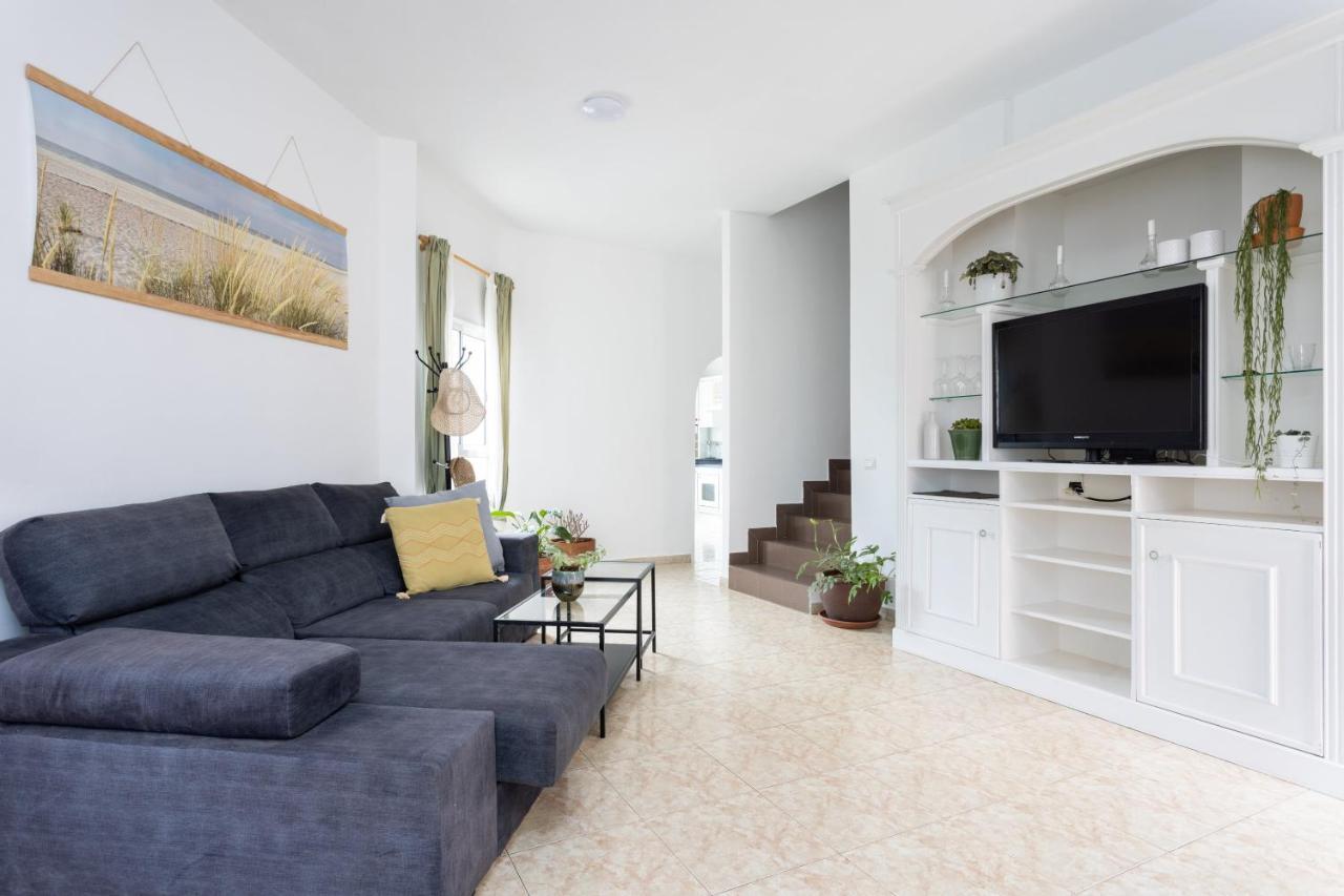 136 Alcala Holiday Home By Sunkeyrents Extérieur photo